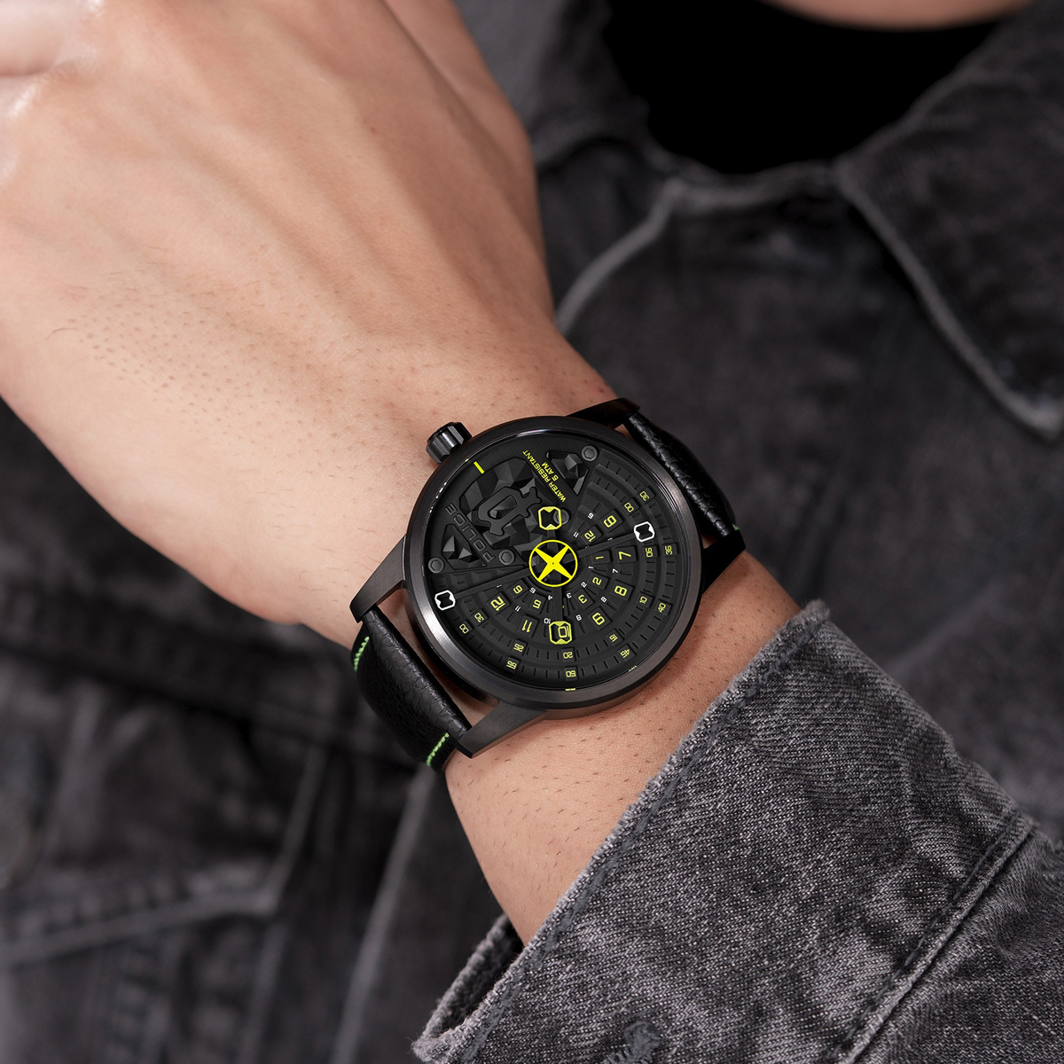 POLICE SMARTWATCH WATCHES Mod. PEWJA0022101 POLICE SMARTWATCH WATCHES Mod. PEWJA0022101
